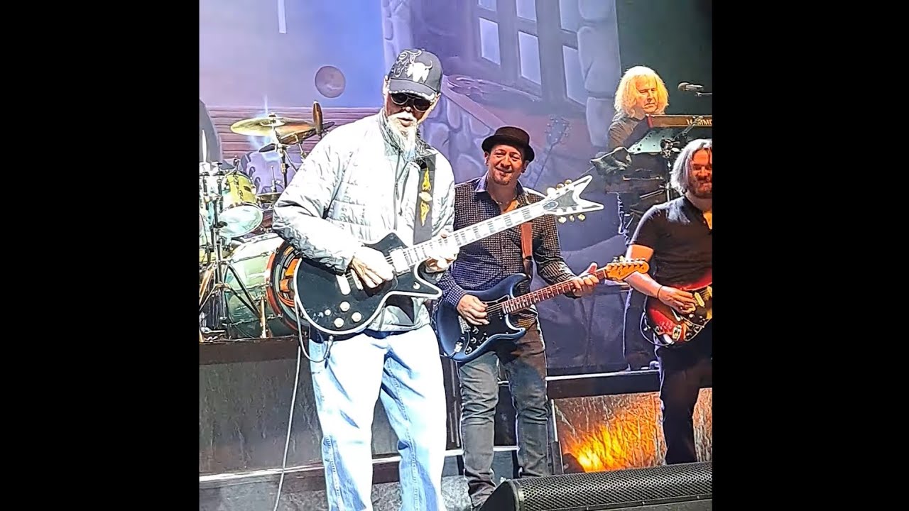 Kansas-Carry on Wayward Son, Live, with Original Members Kerry Livgren and Dave Hope 10/4/24