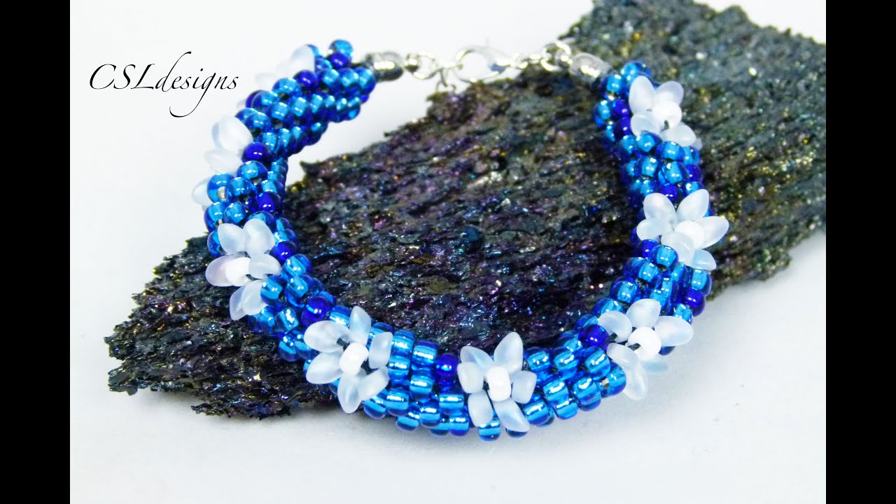 Frozen inspired beaded kumihimo bracelet ⎮ Christmas