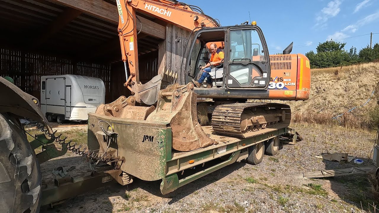 Bales | Diggers | Raking!