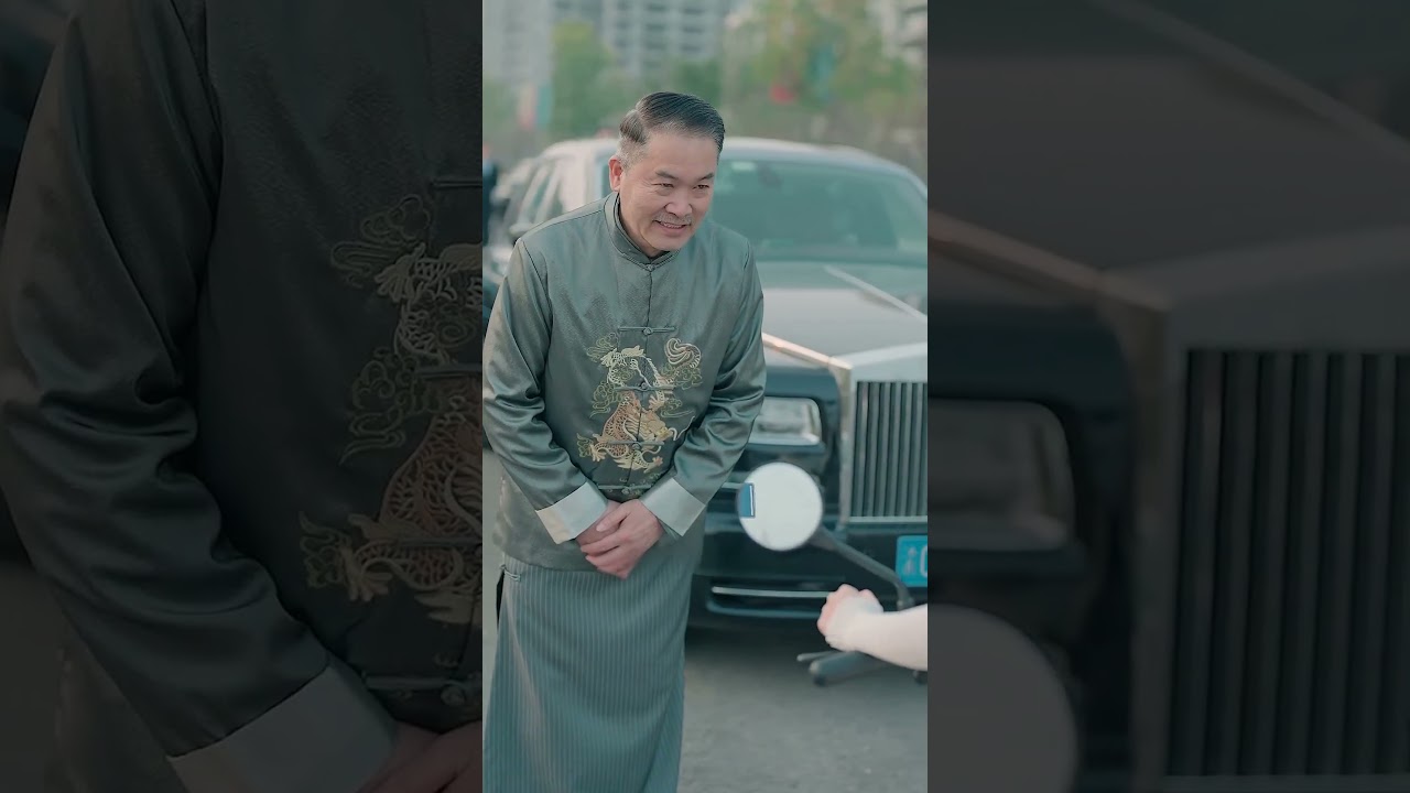 Nalulugi ang Kumpanya, Isang Segundo Lang ng Janitress&mdash;Kumita ng ₱10B, CEO Biglang Nag-propose!2