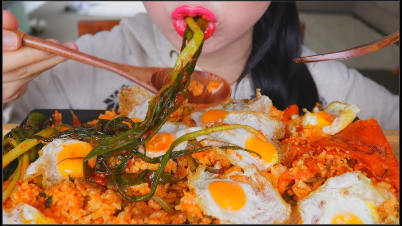 ASMR KIMCHI FRIED RICE | QUAIL EGGS | EATING SOUNDS | NO TALKING
