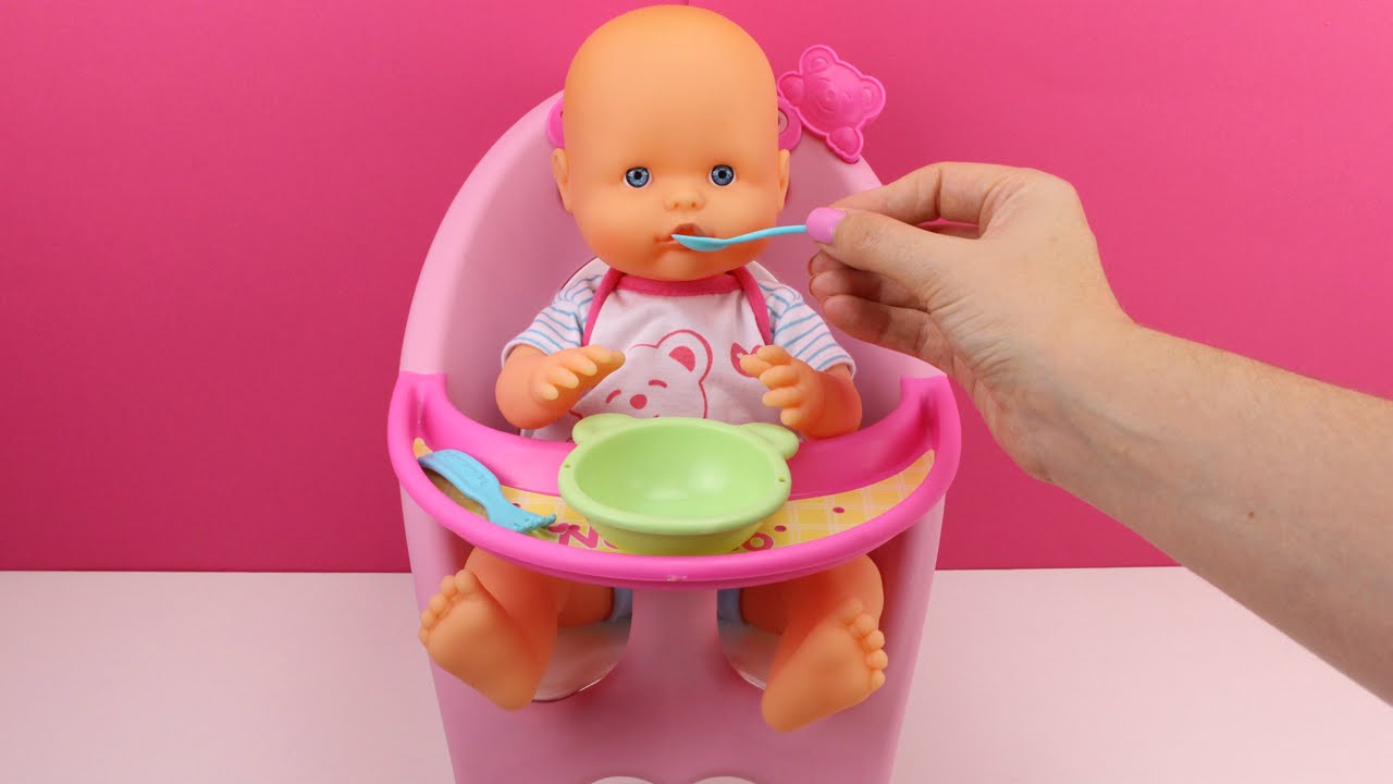 Trona para Bebe Nenuco Famosa | Nenuco comiditas | Bebe comiendo papilla | Nenuco Baby Doll eating