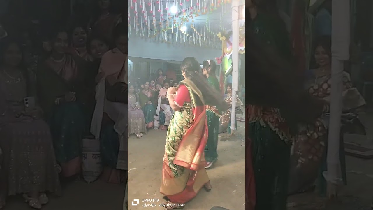 মামার বিয়েতে সুন্দর সুন্দর তরুণীদের নৃত্য 