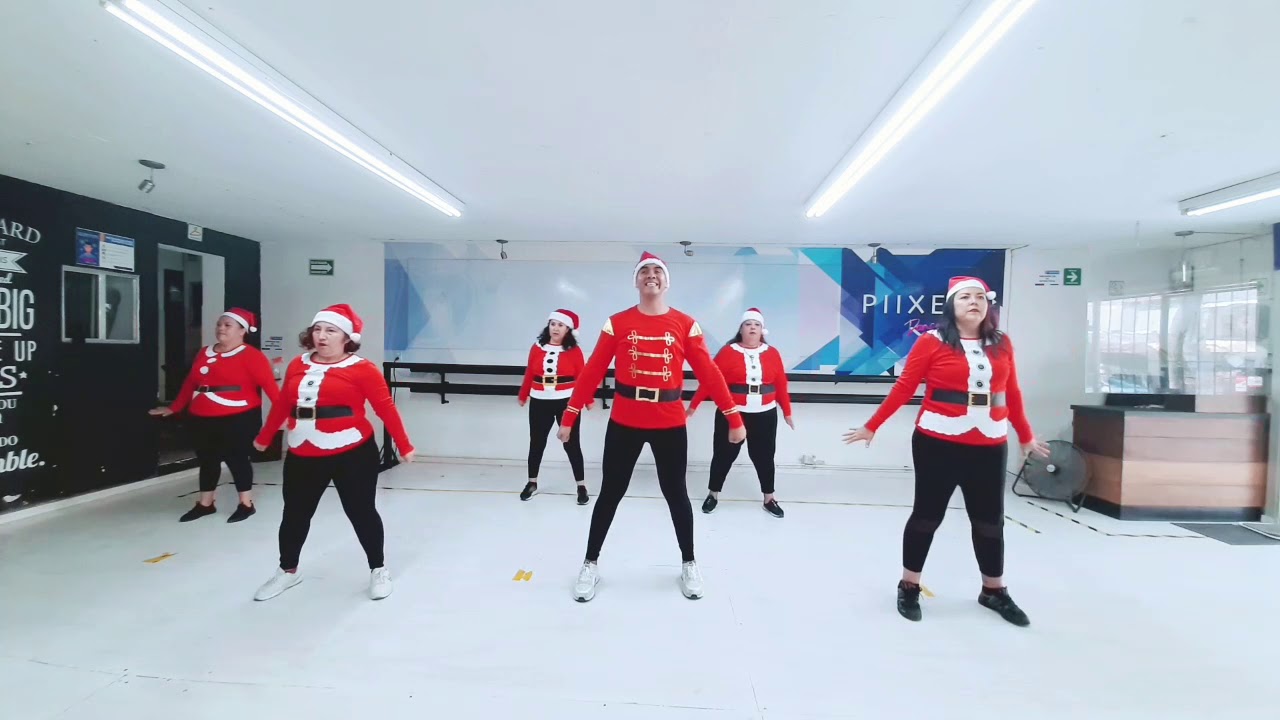 FELIZ NAVIDAD / THALIA / ZUMBA / BAILE ACTIVO / COREOGRAFIA / JOHN AGUILERA