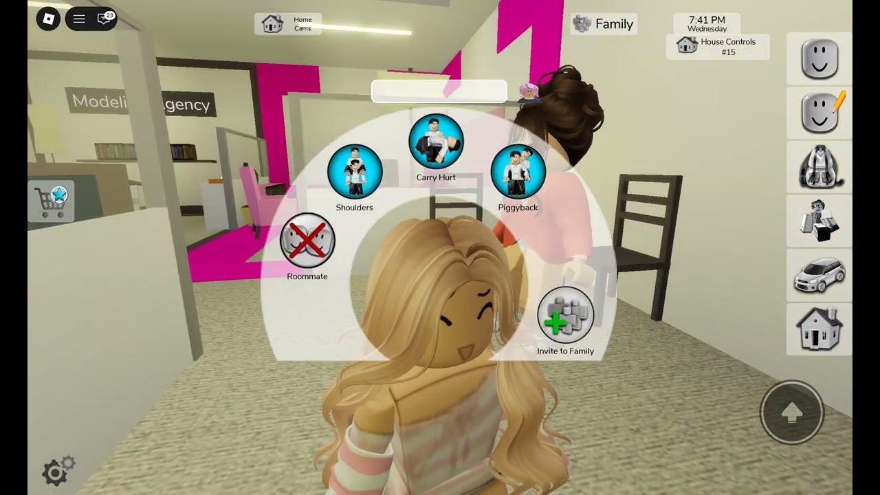 Model Hides her identity. Brookhaven RP 🏡
