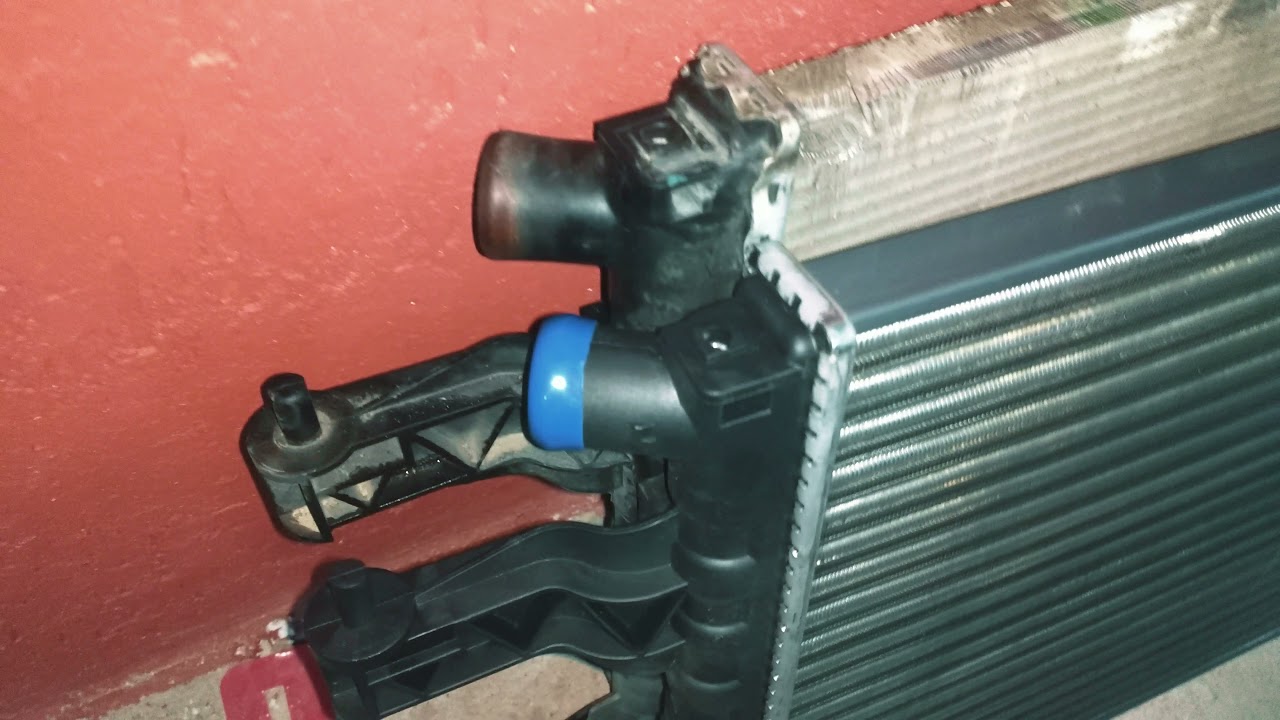 TROCANDO O RADIADOR DO CORSA MAXX 1.4 ECONOFLEX COM AR CONDICIONADO