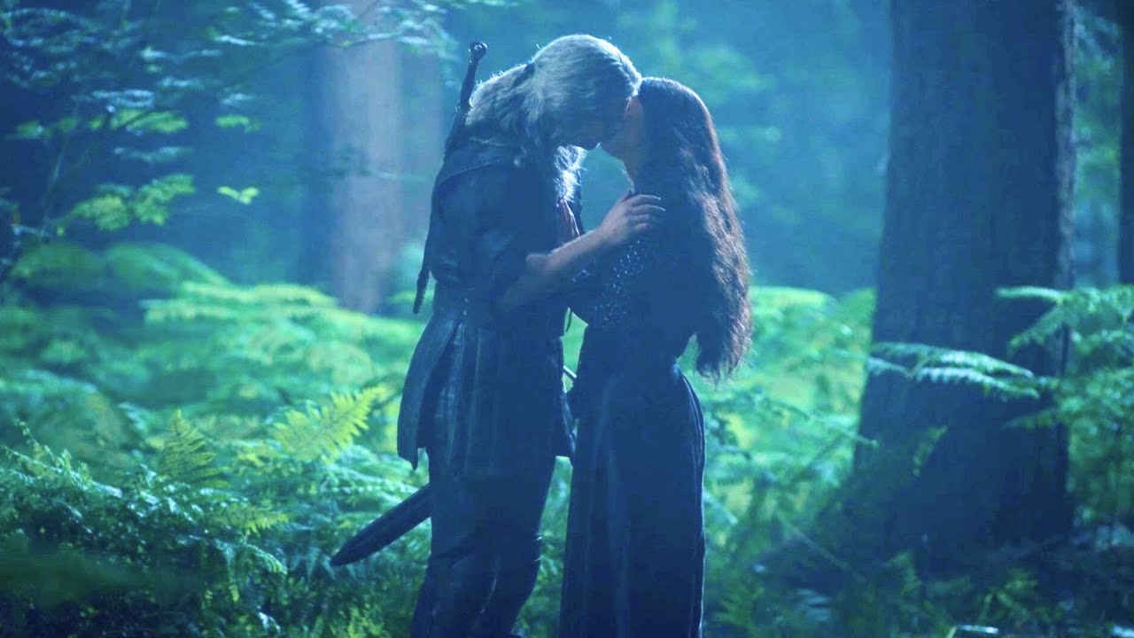 Geralt & Yennefer | Kiss Scene (Henry Cavill & Anya Chalotra) | The Witcher: Season 3