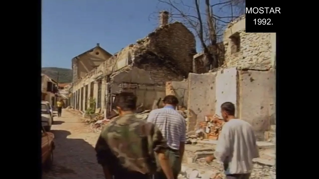MOSTAR,  LJETO 1992.  NAKON NAPADA SRPSKE VOJSKE NA GRAD