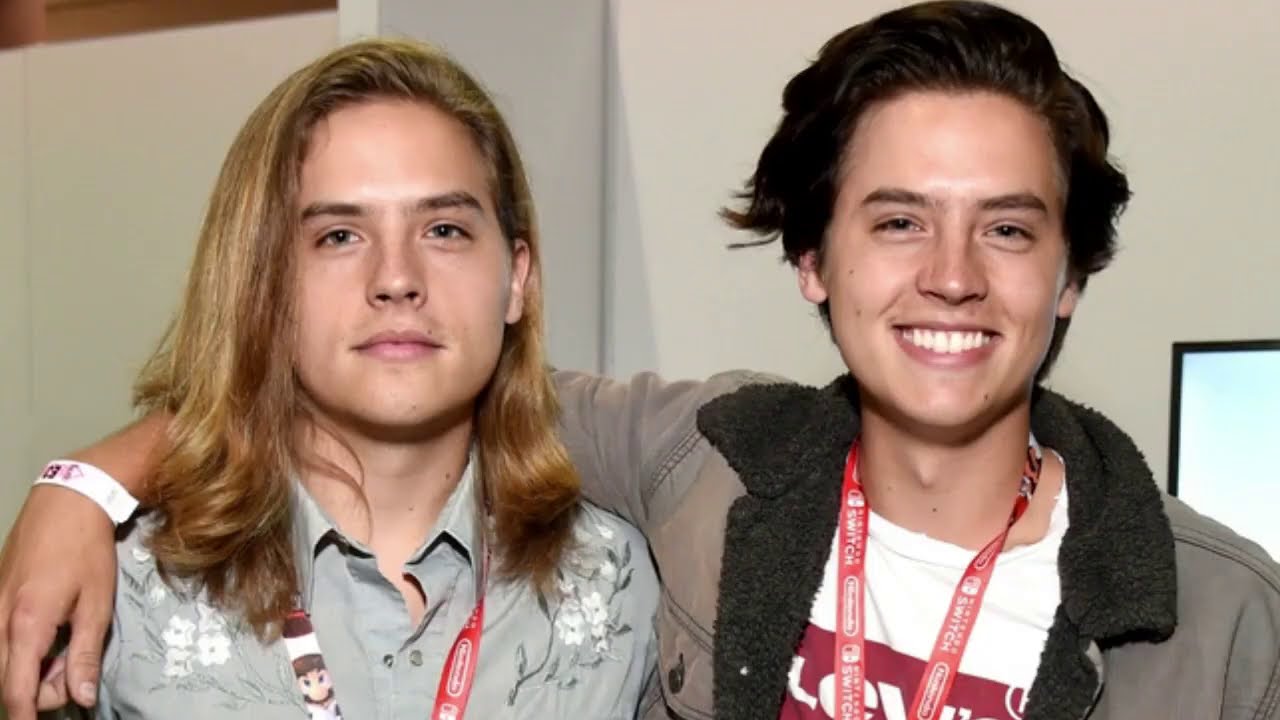 Dylan and Cole Sprouse Family (Girlfriend, Mother, Father)