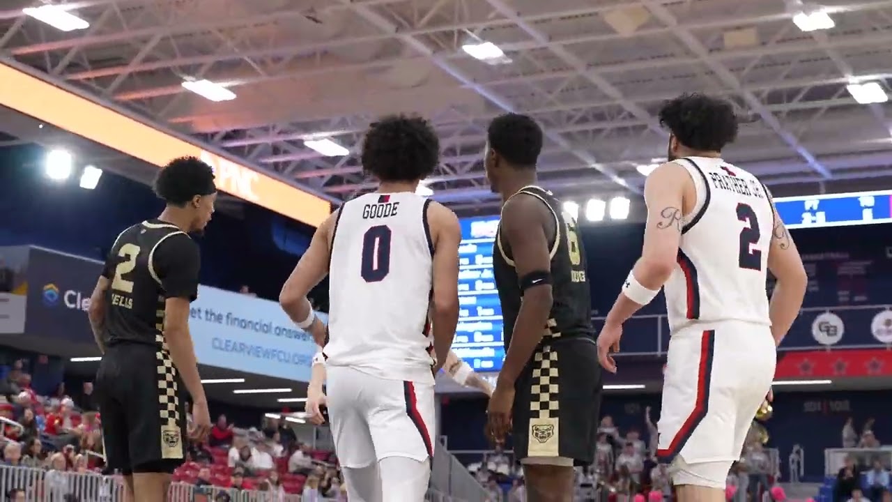 Josh Woodman and Caden Hyde tell us about the award candidates on our men’s basketball team | CSC 