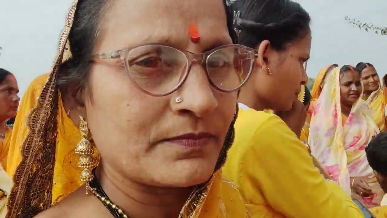 Matkong karne sabh log ja rhe hai