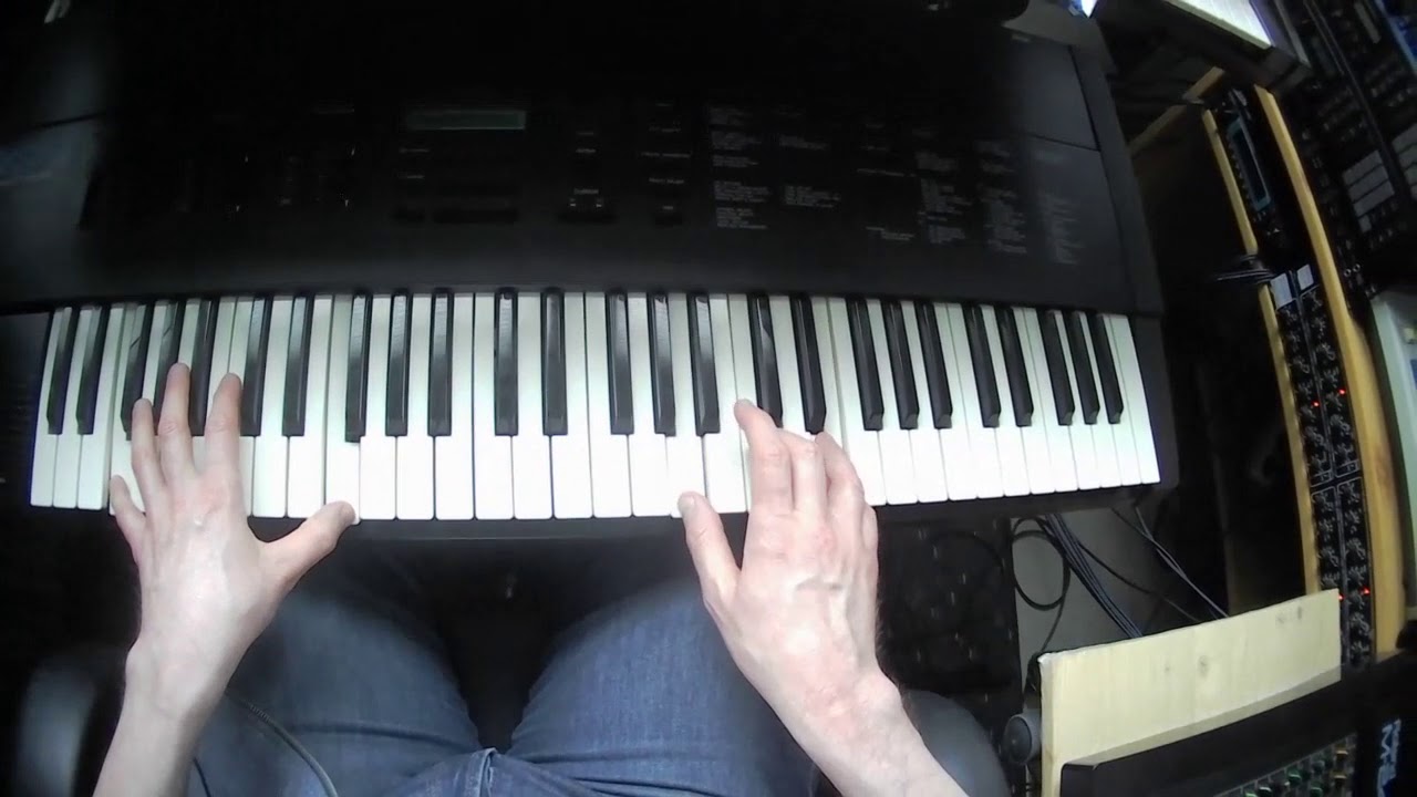 Korg DSS-1 Sampling Synthesizer