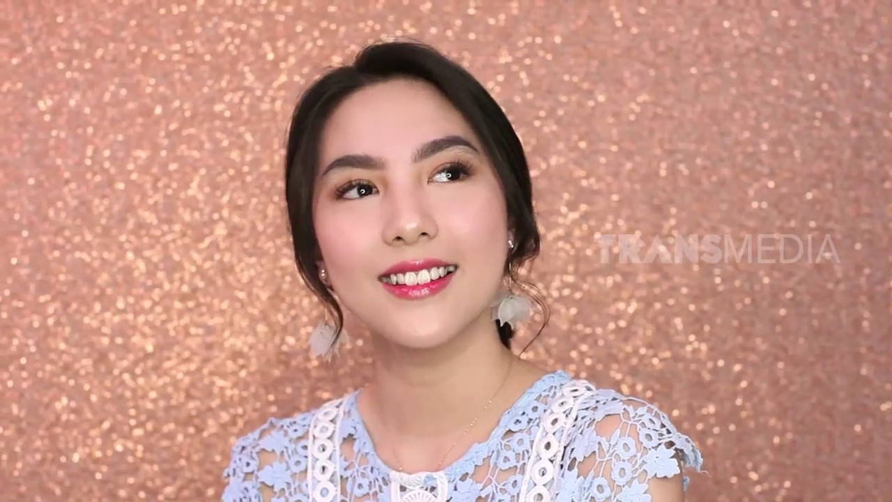 Tutorial Makeup Glass Skin Ala Korea | FASHION AND BEAUTY (23/03/19) Part 2