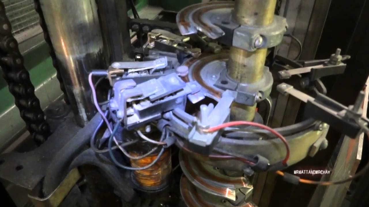 1971 Otis elevators Part 2 - The motor room