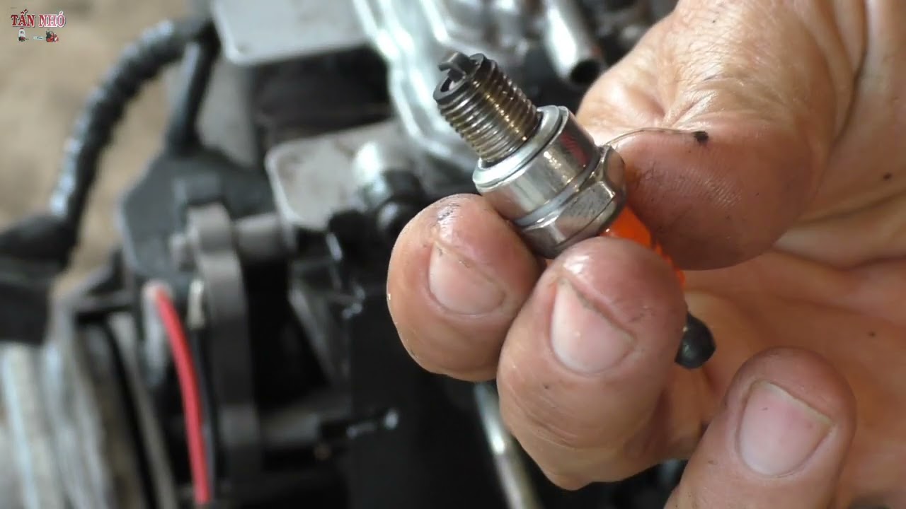 Thêm trường hợp lỗi máy cắt cỏ, phun thuốc Honda Tàu chạy không nổi. Mà nhiều thợ chưa khắc phục