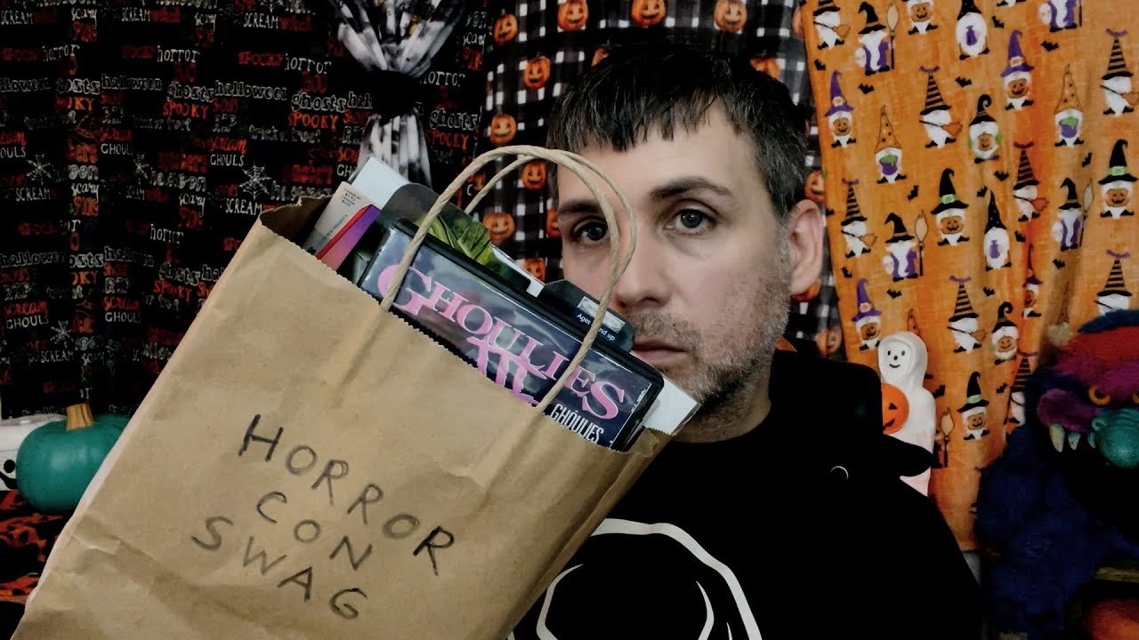 I spent $92 at a horror convention.