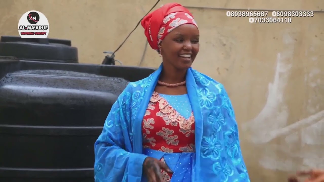NURA M SHOW OFFICIAL VIDEO MUSIC