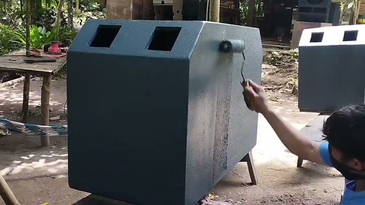 W box 15