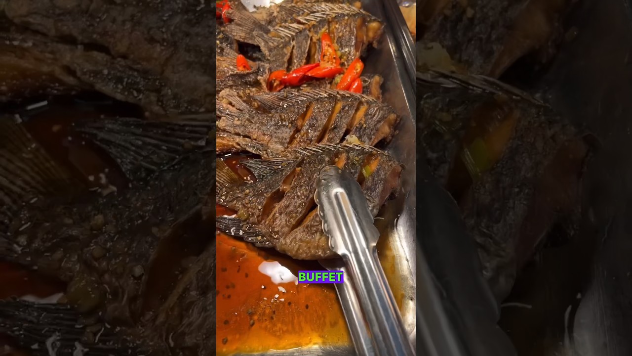 Trying The WORST Rated Buffet in LA 