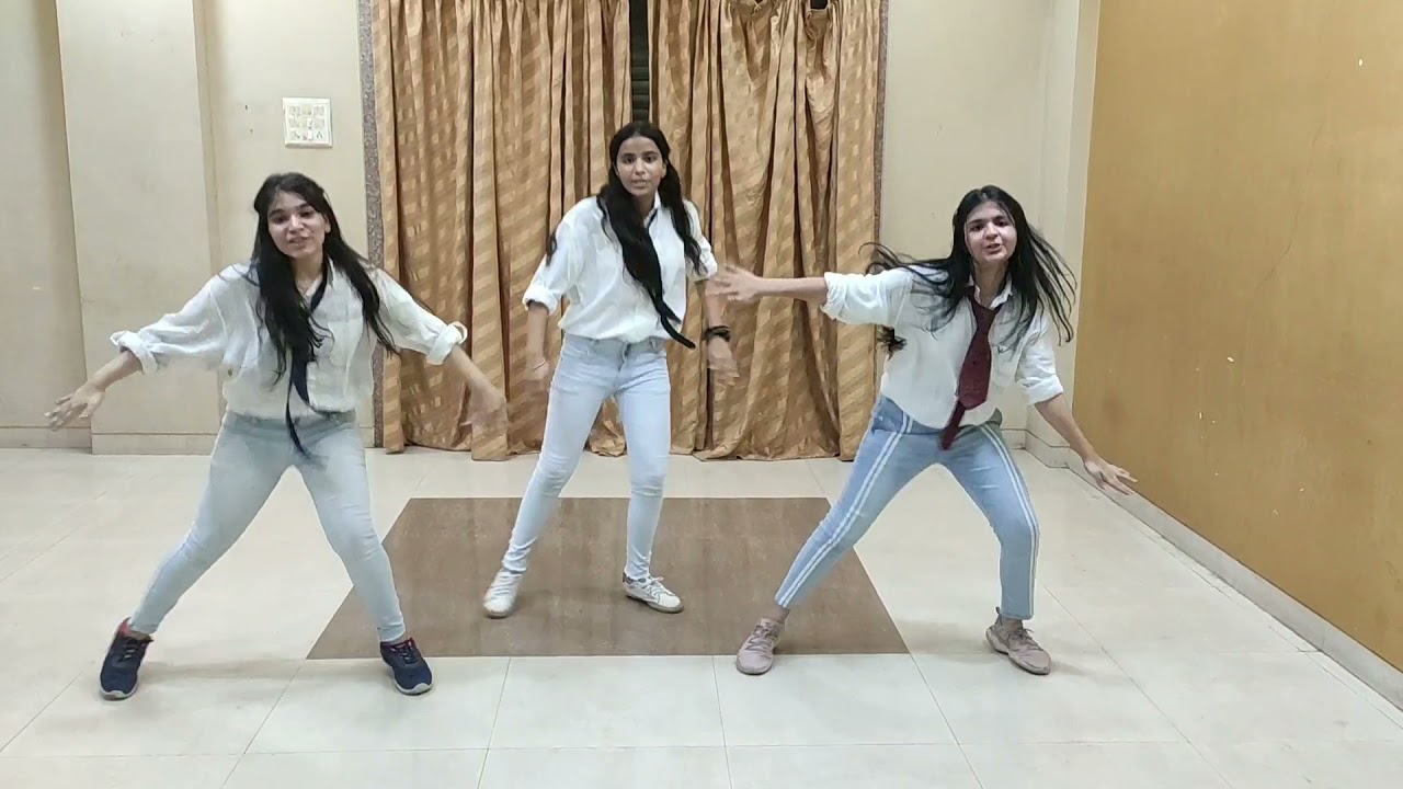 Badtameez Dil/Dance cover/sonasushil/Step In The Dance Factory/ Yeh Jawani Hai Deewani