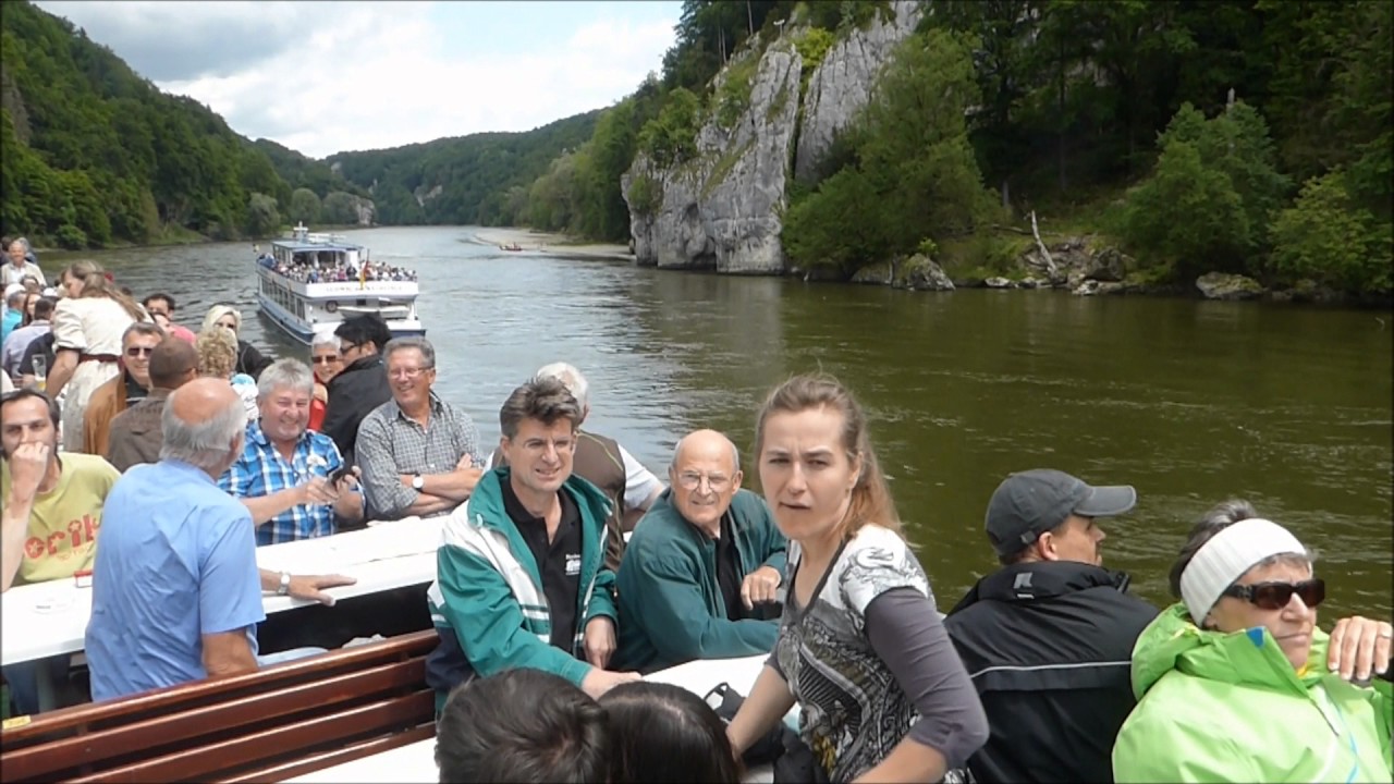 Schifffahrt durch den Donaudurchbruch mit MS 