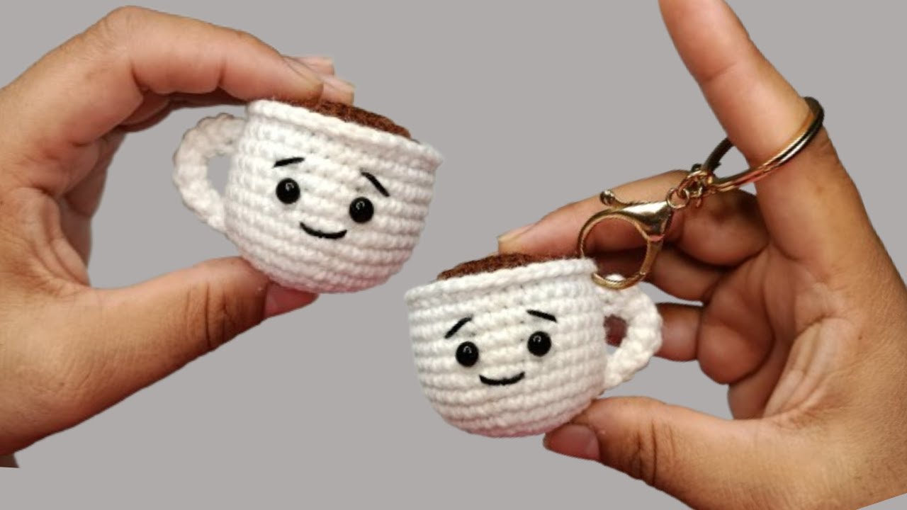 Простой урок по вязанию кофейной чашки крючком для начинающих / #amigurumi / Идеи для брелоков дл...