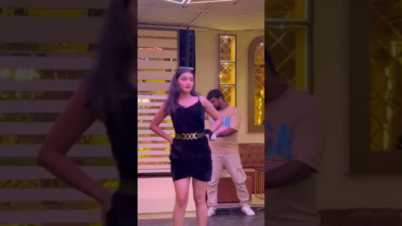 #Rampshow #trending #dance #trending #love #trending #youtubeshorts #viral #instagram #fashion