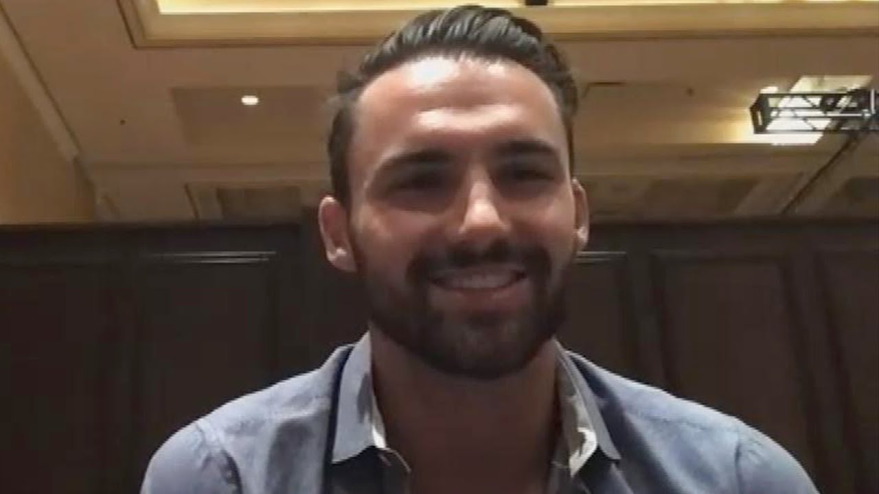 Love Island: Connor Admits He LOVES Mackenzie! (Exclusive)
