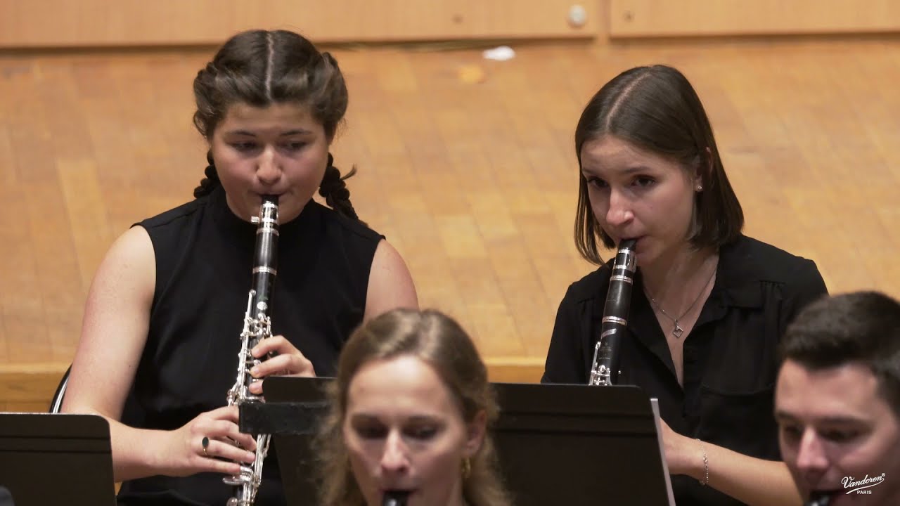 Choeur de clarinettes du CRR de Paris : Danse du Grand Calumet de la Paix - J.P. Rameau -