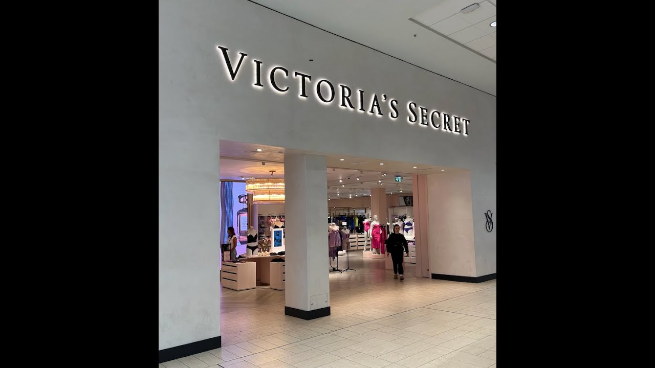 Virtual Tour of the newly-renovated Victoria's Secret/Pink store at CF Chinook Centre