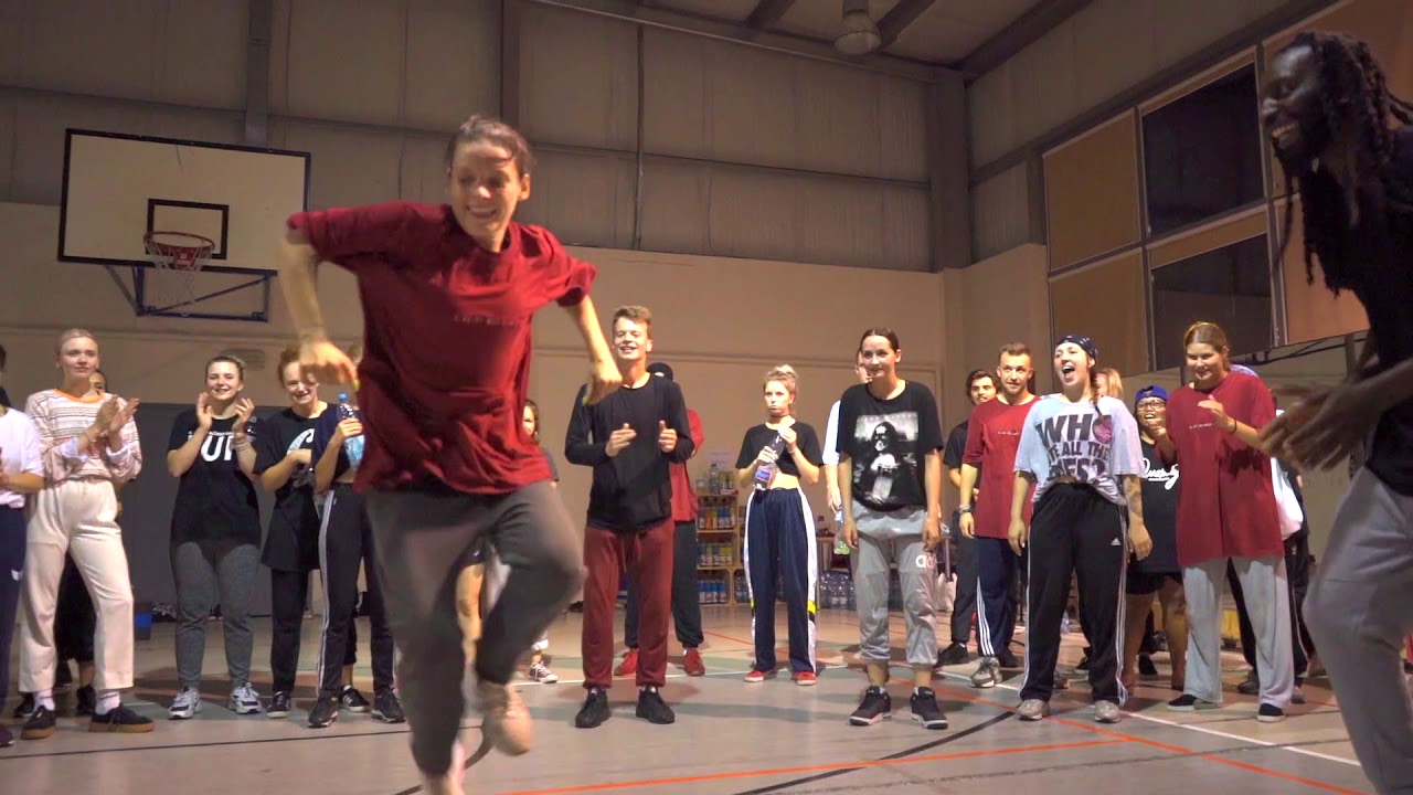 Beat Ya Feet In Poland  |Im In| Training Program Taught By @CrazyLegzDC Asst by @silvershellz