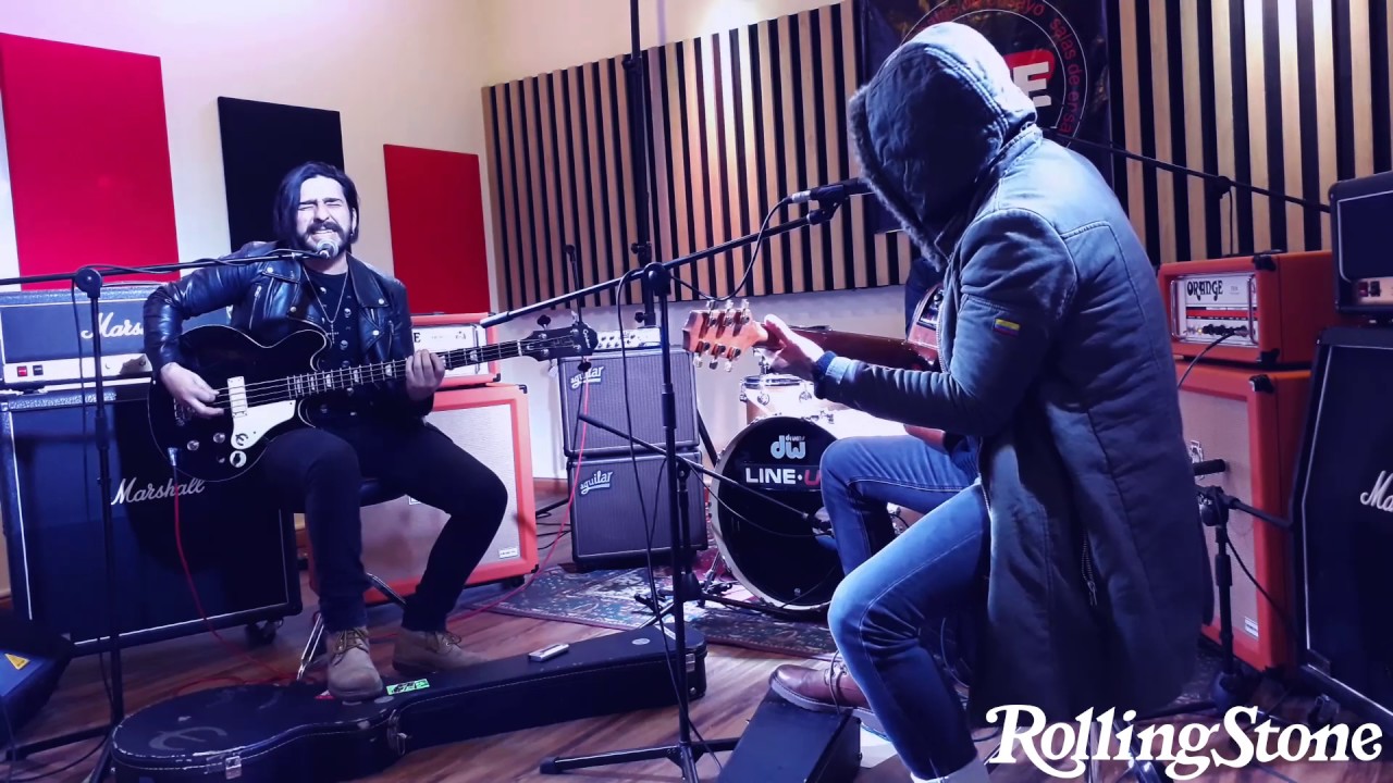 REVOLVER PLATEADO -  LA PROA - RAW SESSIONS