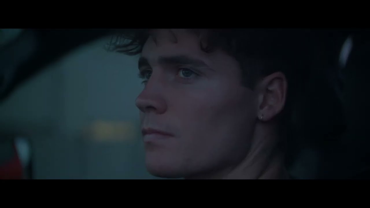 Taigh Wade - Elwen (Official Music Video)