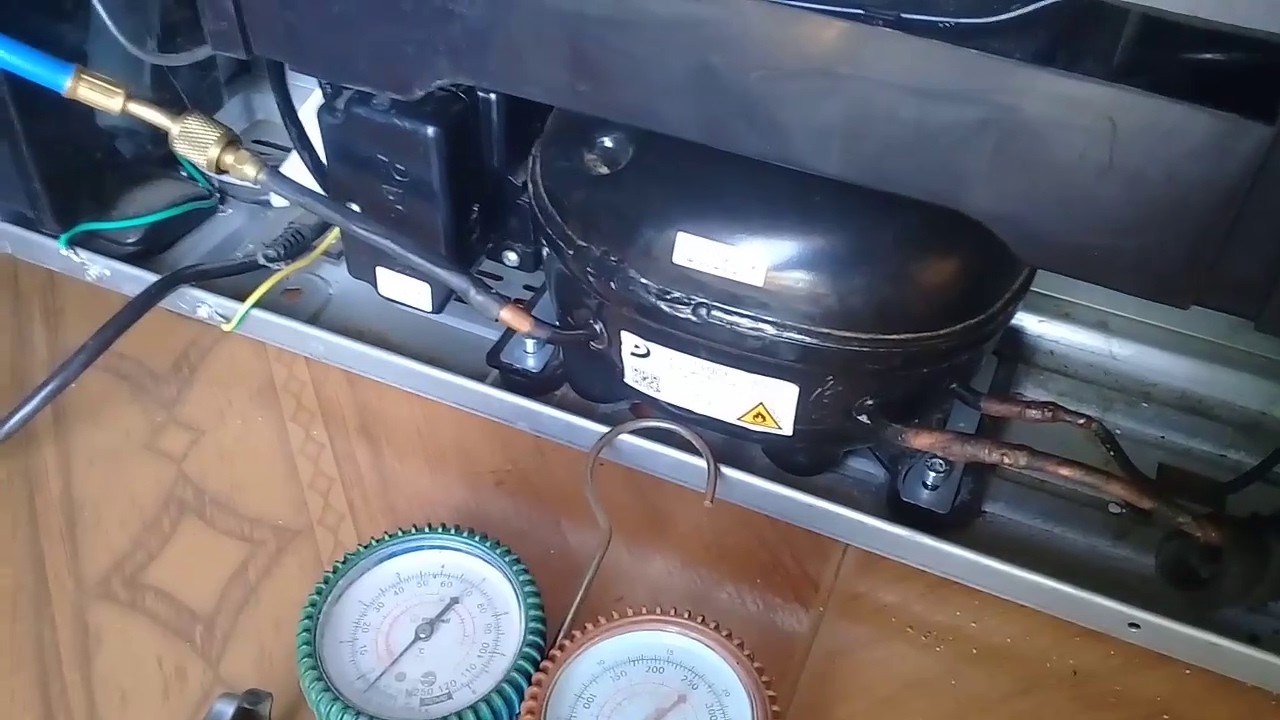 Presion del R600a en nevera domestica. Video completo en la descripción