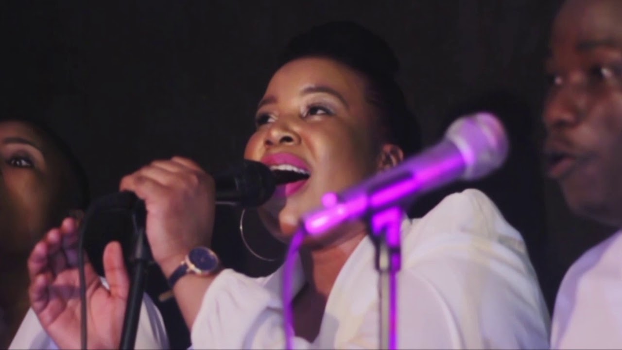Dumisani Khanyile - Konke Kuhamba Kahle