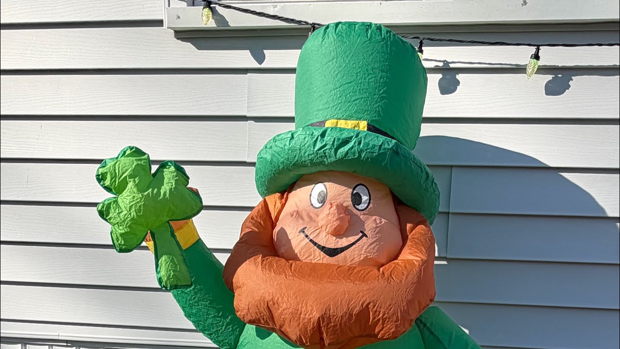 2026 st Patrick’s day display 