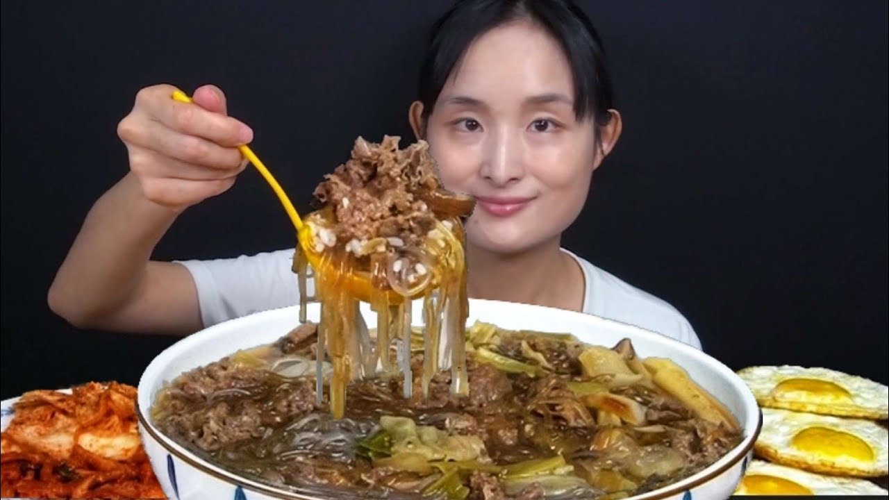 뚝배기불고기 밥 듬뿍 말아서 먹방