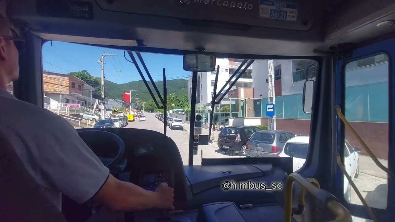 Mercedes-Benz OF-1519 BlueTec 5 na linha 155 - Sol Nascente, em Floripa