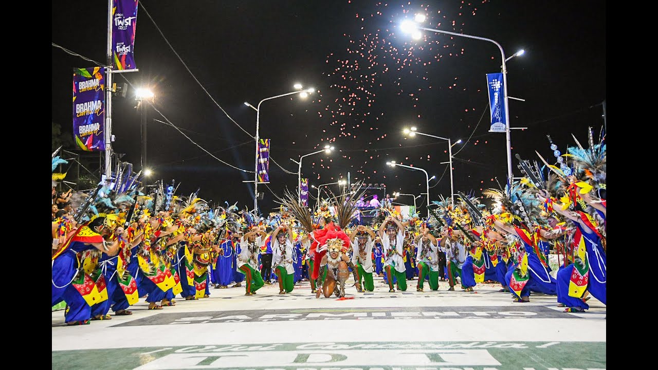 SHOW DE BATERIA NOTA 1000 Y SU REINA AINARA ROJAS. TERCERA NOCHE CARNAVAL DE CONCORDIA 2024
