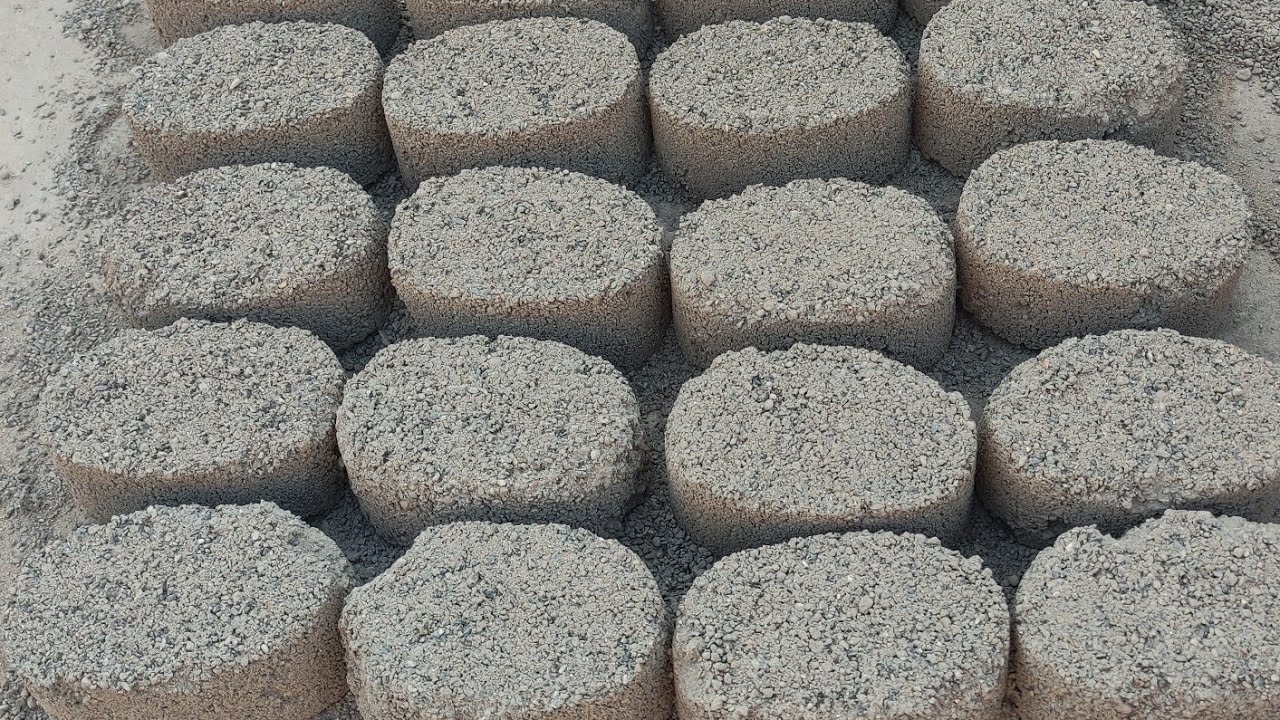 Floor crumbling is just love 🕳️🧤|| Black concrete oval shapes || super duper satisfying and relaxing