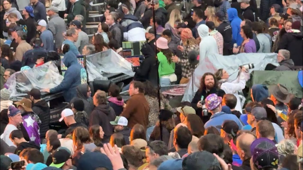 Hollywood Phish Bowl: Partial Llama - Zoom in of CK5 Crew & Crowd. I see you dancing Phans! 4/27/25