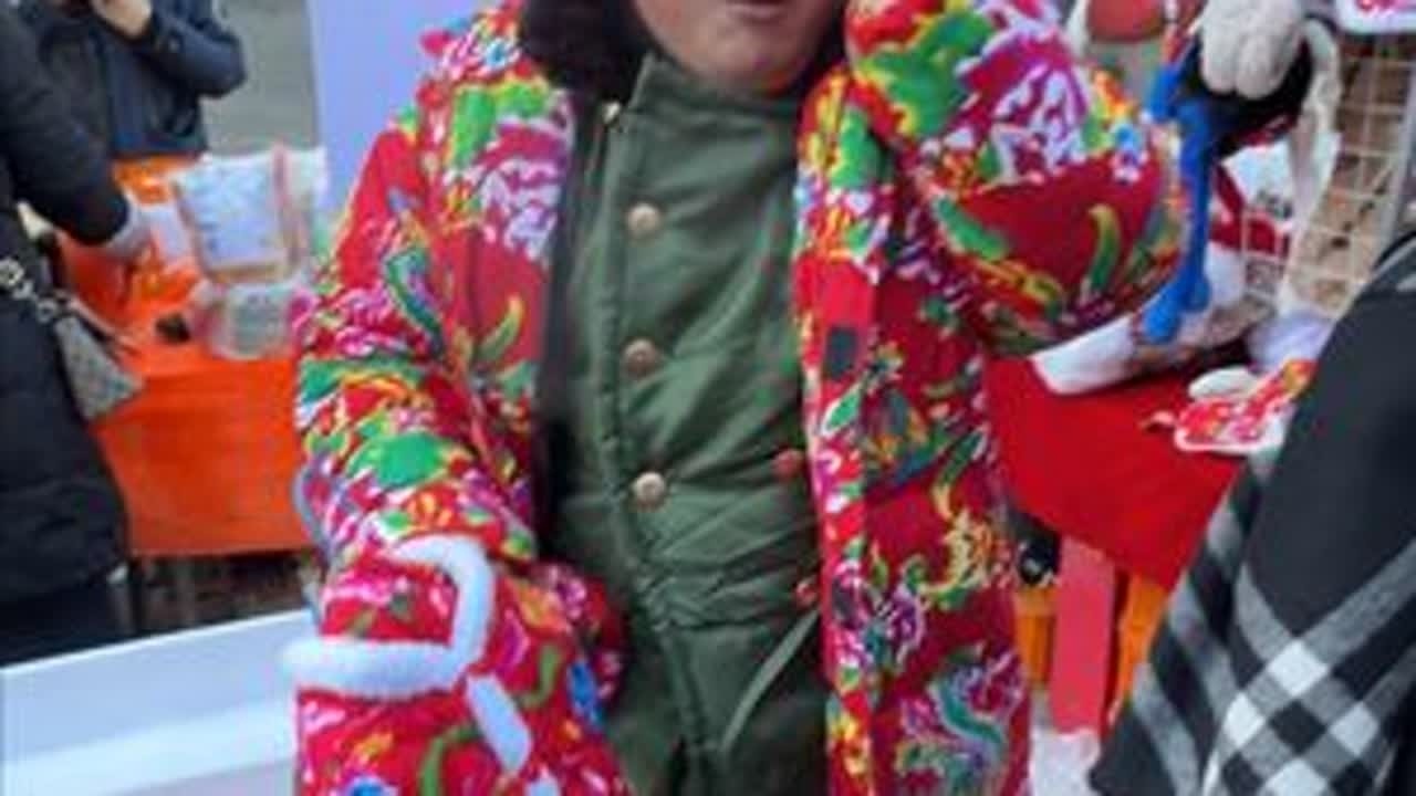 快过年了 送你们一个致富秘诀#玩的就是真实 #健康中国年劲酒贺团圆 #马上出发玩尽兴 #养生时代福你上马