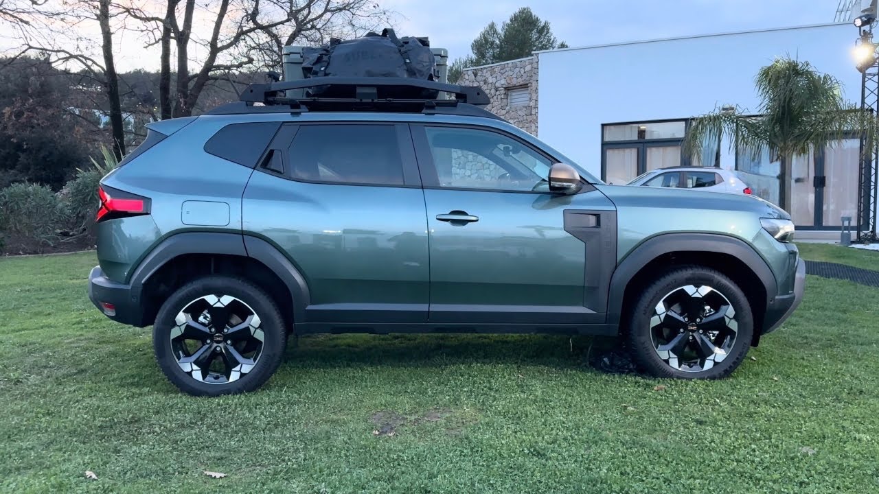 NEW Dacia Duster Hybrid-G 150 4x4 2026