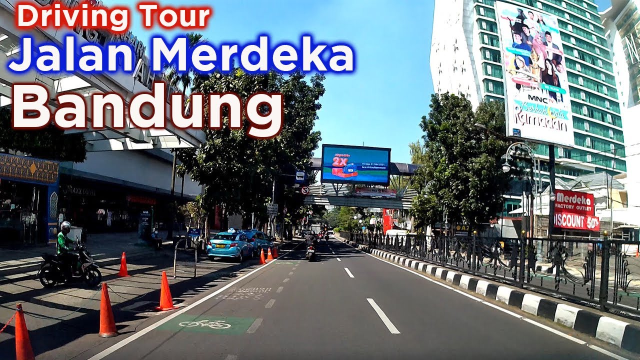 Jalan Merdeka Bandung ~ Driving around