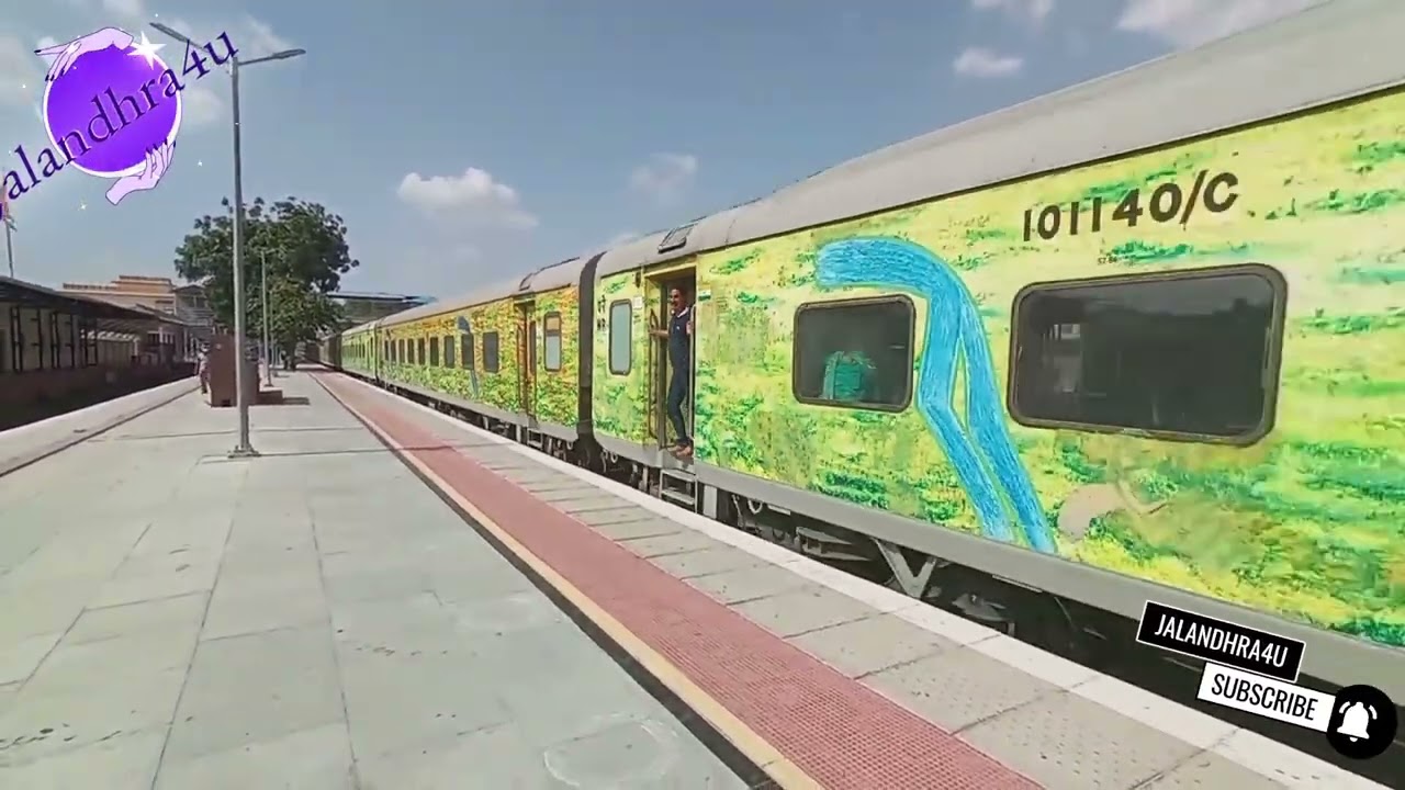 Hissar Mumbai Durunto Express Beautiful Views 