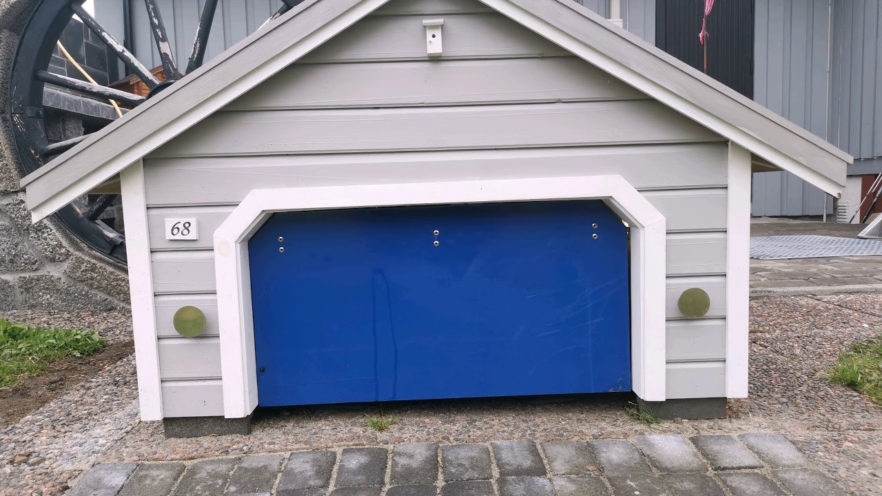 Husqvarna Automower Garage