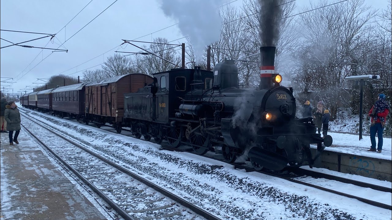Juledamptog til Sporvejsmuseet med K 563, 3. december 2023