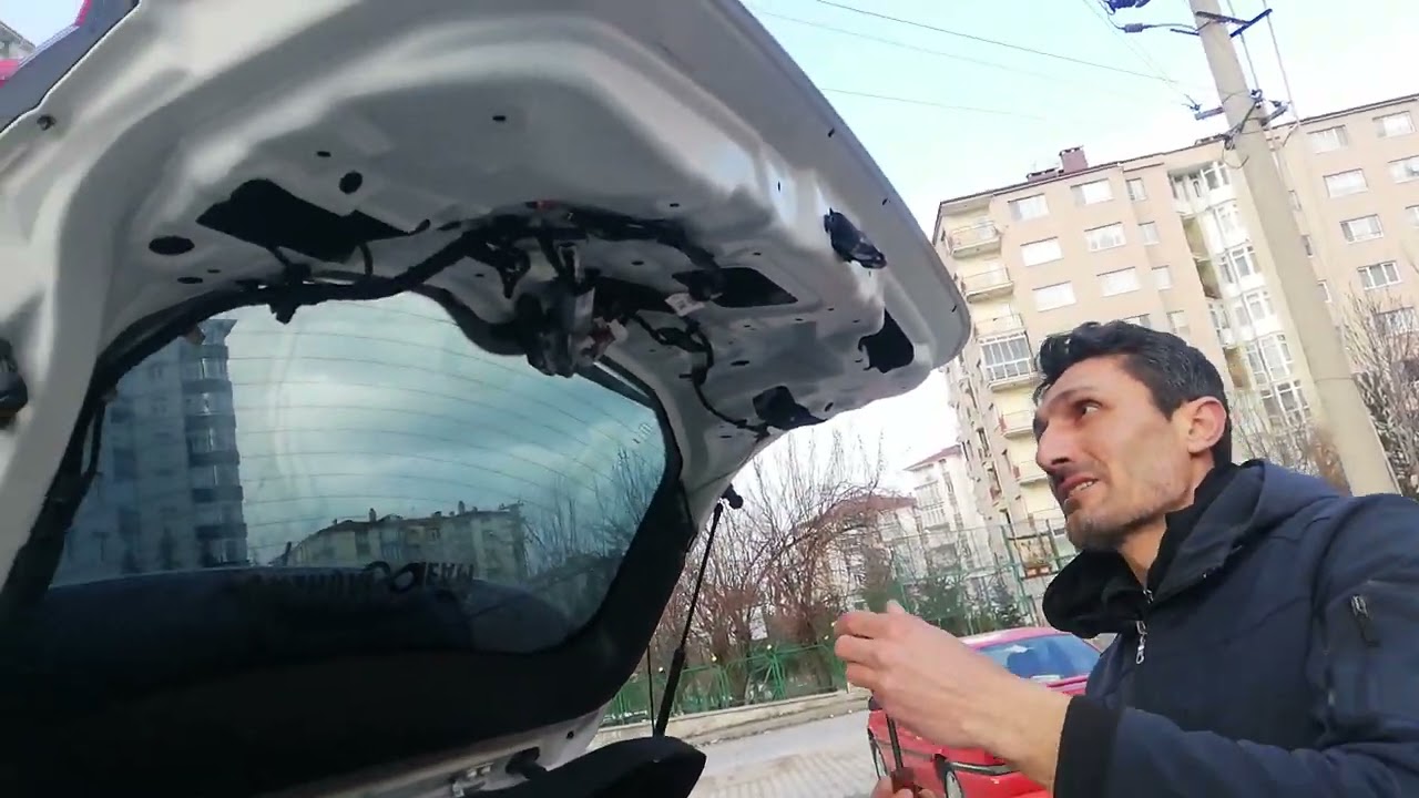 Nissan Qashqai 2018 Plaka Lambası Plastik Aksamı, Geri Görüş kamerası Sökme Takma...