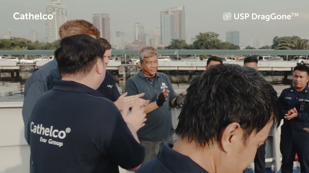 Installing the Cathelco USP DragGone™ ultrasonic antifouling system on a Philippine Navy vessel