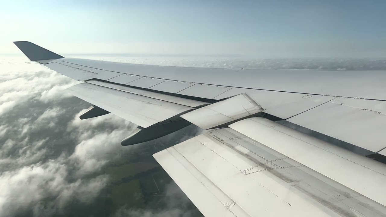 Landing Hamburg (HAM/EDDH) - Lufthansa - Boeing 747-400 - D-ABTK - RWY 23